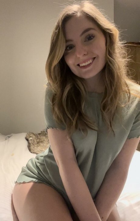 Averytinyleaf free pornstar archive