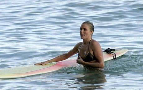 Cameron Diaz naked model img