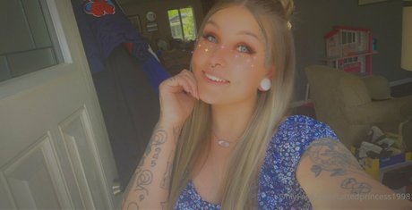 tattedprincess1998 porn model gallery