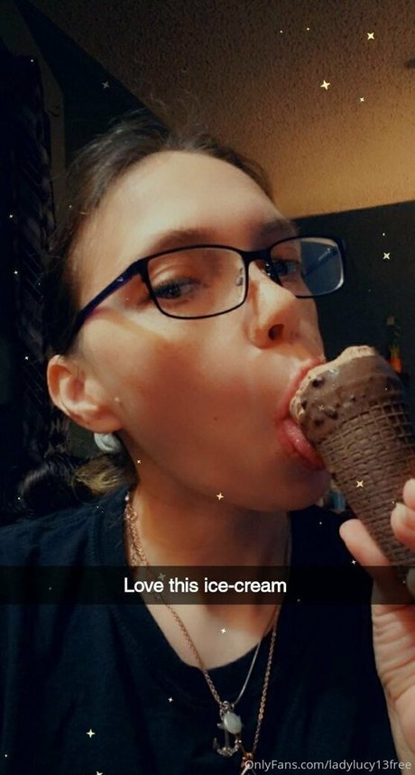 lucylicious13free star sexy galleries