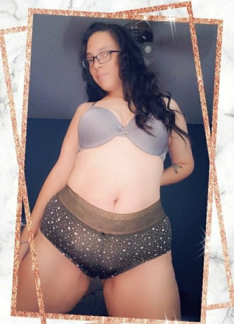 lucylicious13free erotic model galleries