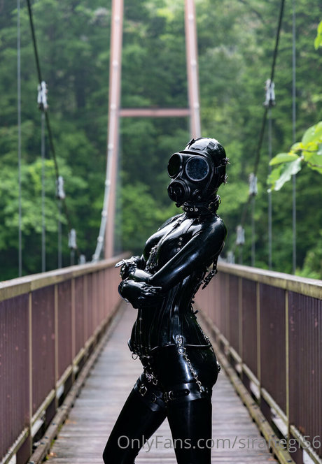 siranegi56 model art pic