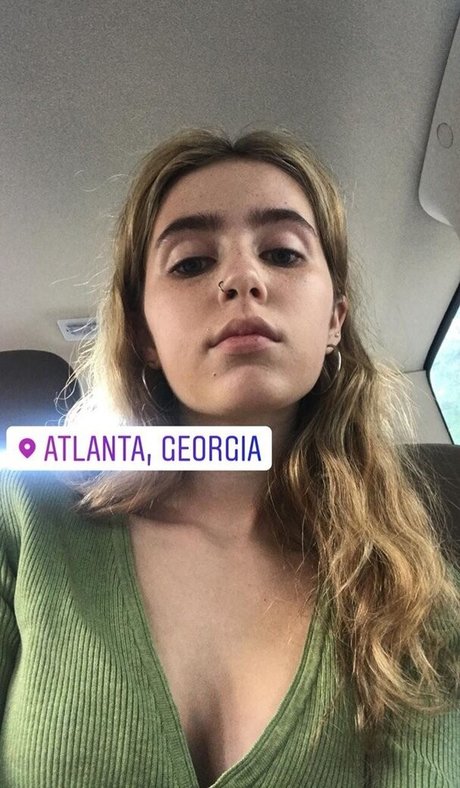 Clairo nude actress img