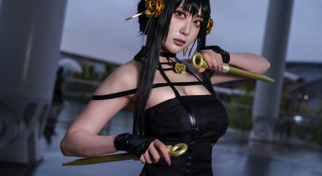 Chamomile Chami model sexy photos