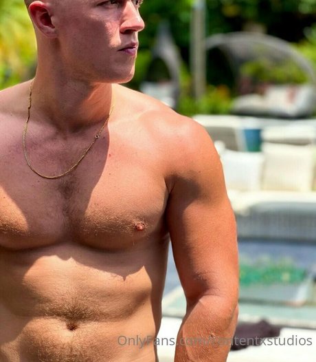 contentxstudios nude model photo