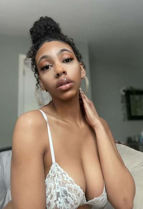 Sydney Celeste perfect pornstar photos