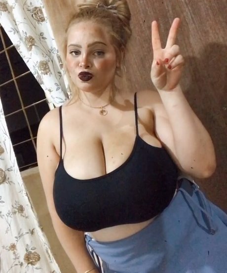 Ranny Dias hd pornstar image