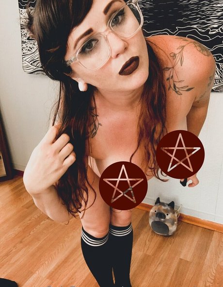 pregnantprudence nude pornstar pic