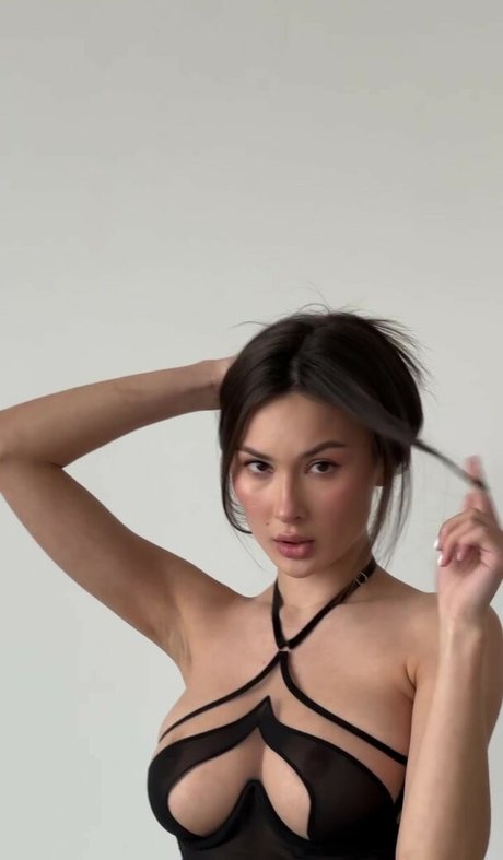 Milena Yavorskay pornstar exclusive picture