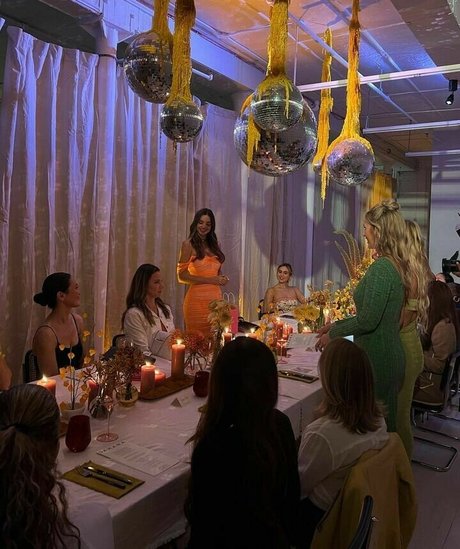 Miranda Kerr pornstar free picture