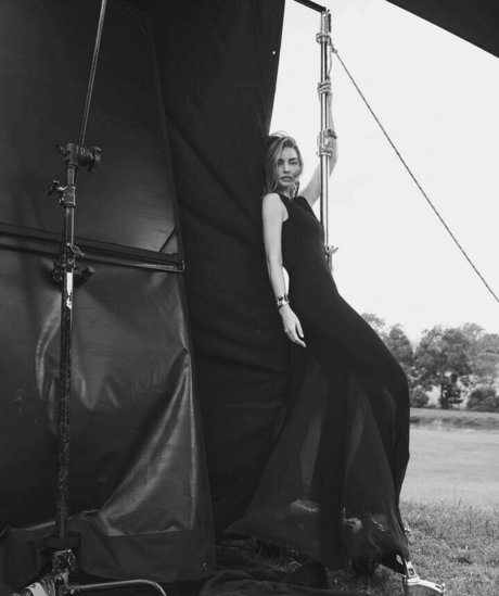 Miranda Kerr sex star photos