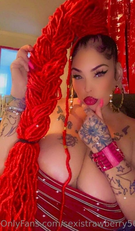 sexistrawberry5611 pornstar erotic img