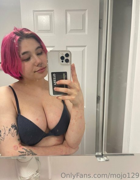 mojo129 pornographic actress photos