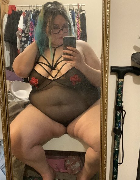 Katie Blush Bbw model free pics