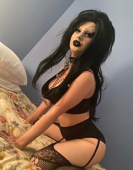 mamiehades pornstar hot images