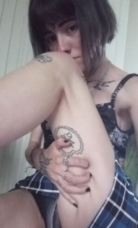 Lil Ravena pornstar xxx photos