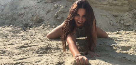 pregnant asian onlyfans top pic