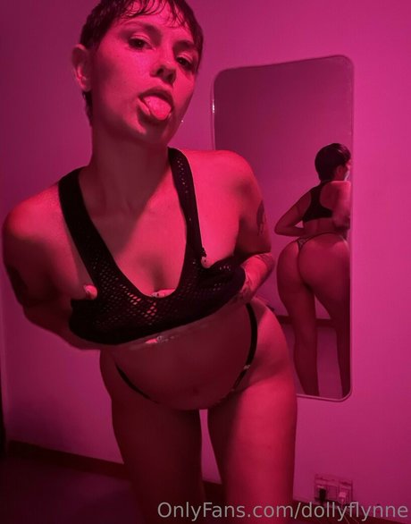 dollyflynne pretty star photo