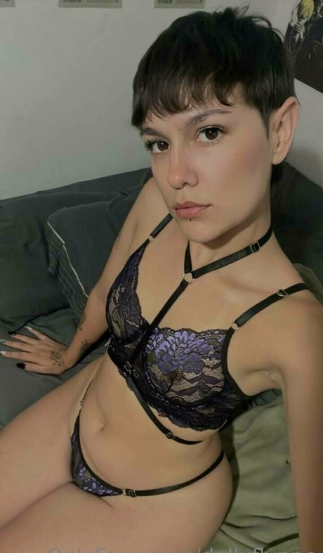 dollyflynne pornstar hot pic