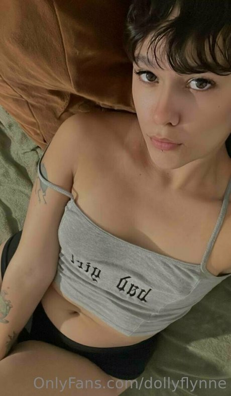 dollyflynne pornstar naked pics