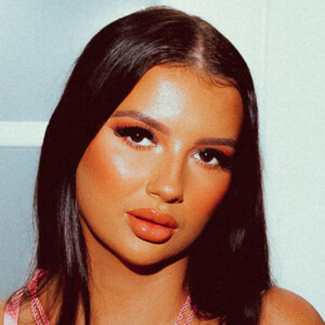 Lachlan Please hd model pic