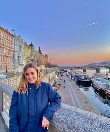 Julia Gomez star hot gallery