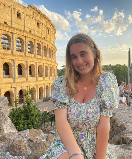 Julia Gomez xxx actress image