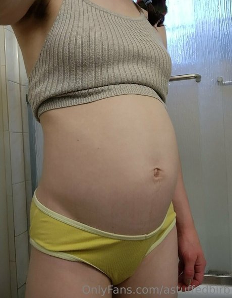 swimming pool onlyfans top image