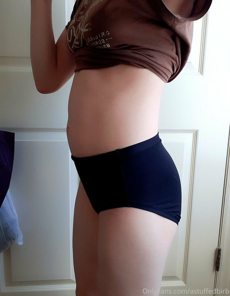 astuffedbirb exclusive actress image