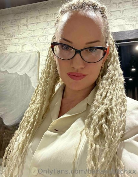 ebony smoking onlyfans porn images