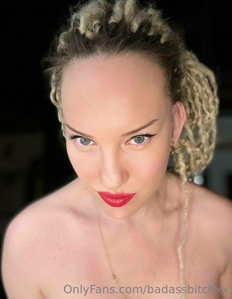 badassbitchxx Photo Gallery