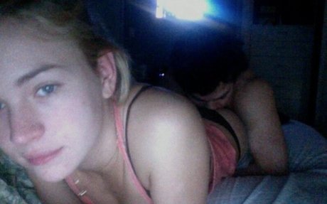 Britt Robertson star hd pic