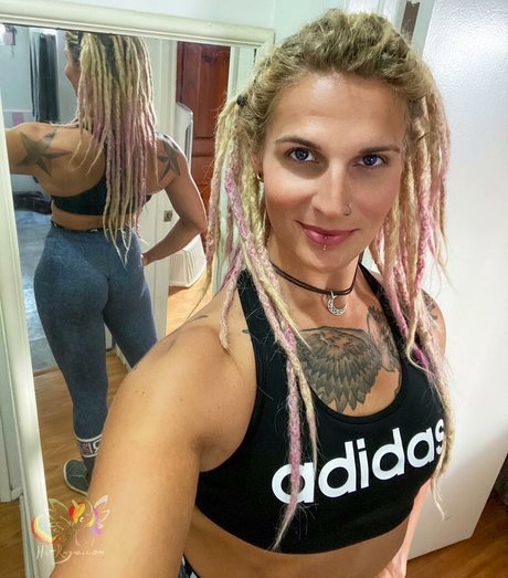 famous femboy onlyfans beautiful nude images