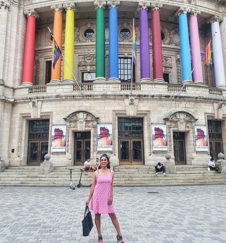 Natassia Crystal hd pornstar pictures