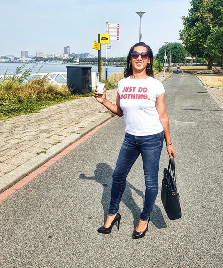 Natassia Crystal top star img