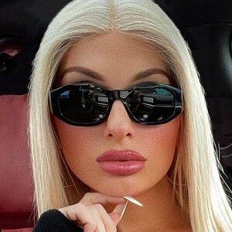 sucking cock onlyfans beautiful naked img