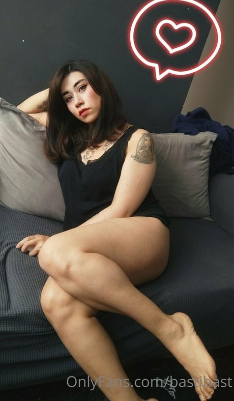 bastibast pornstar nude photo