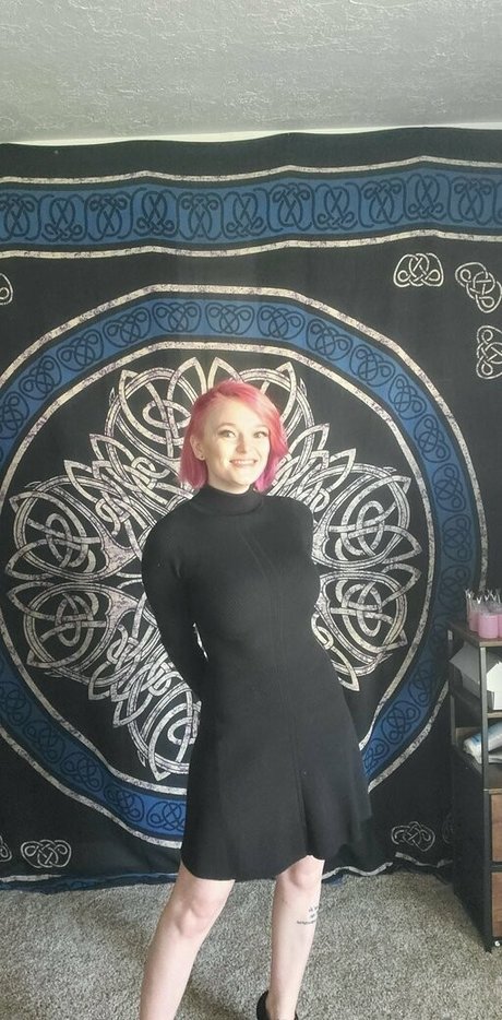 tatteasefree free model image