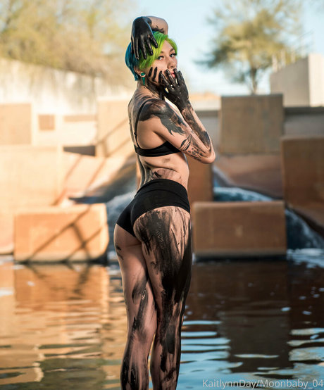 moonbabyfuxk Profile Photo