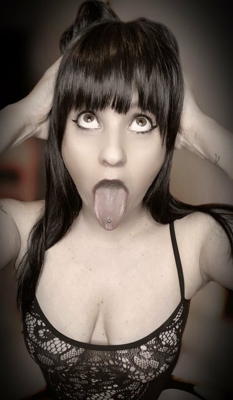 longgone2022 model porn gallery