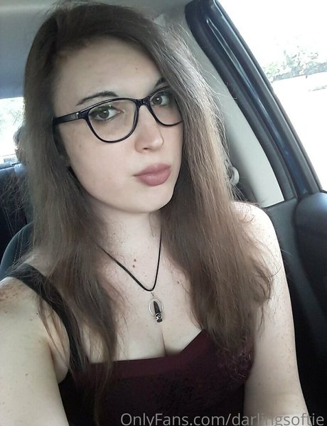 darlingsoftie sexy model galleries