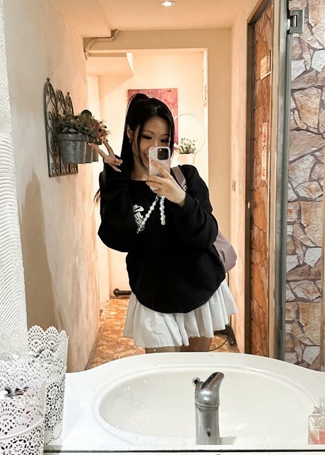 Classic Christinee pornographic actress picture