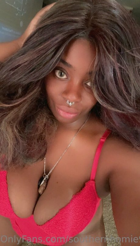 southernhomiefree sexy model photo