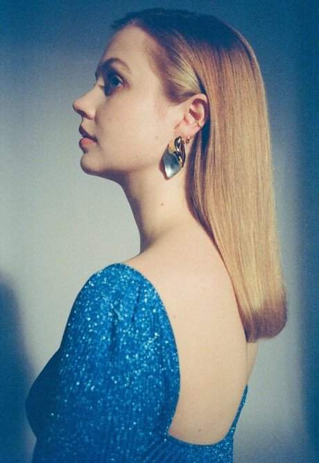 Angourie Rice model perfect img