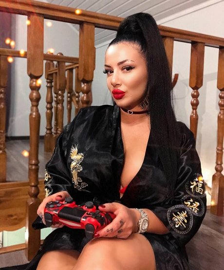 Kristina Karieva pretty star galleries