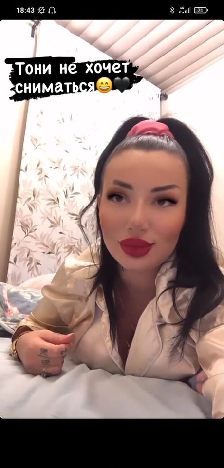 Kristina Karieva hd model images