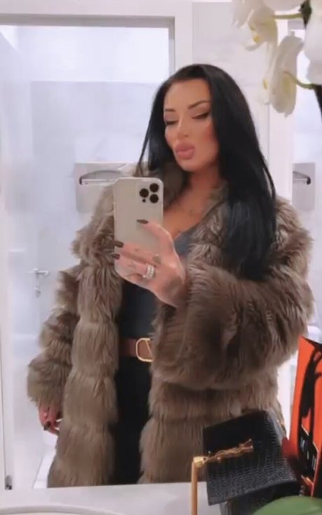 asian young onlyfans porno photos