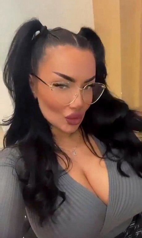 Kristina Karieva sex pornstar img