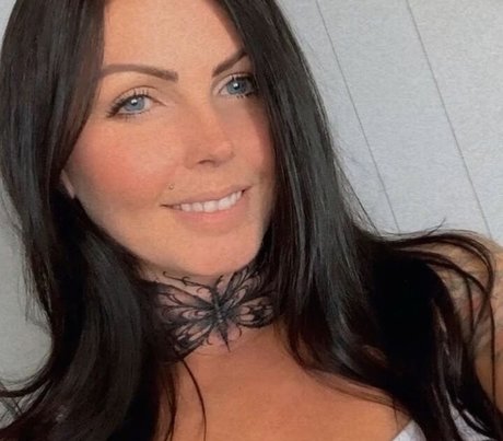 body onlyfans naked picture