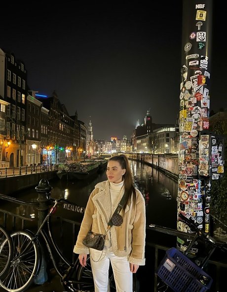 aleksandra queenie model nudes galleries